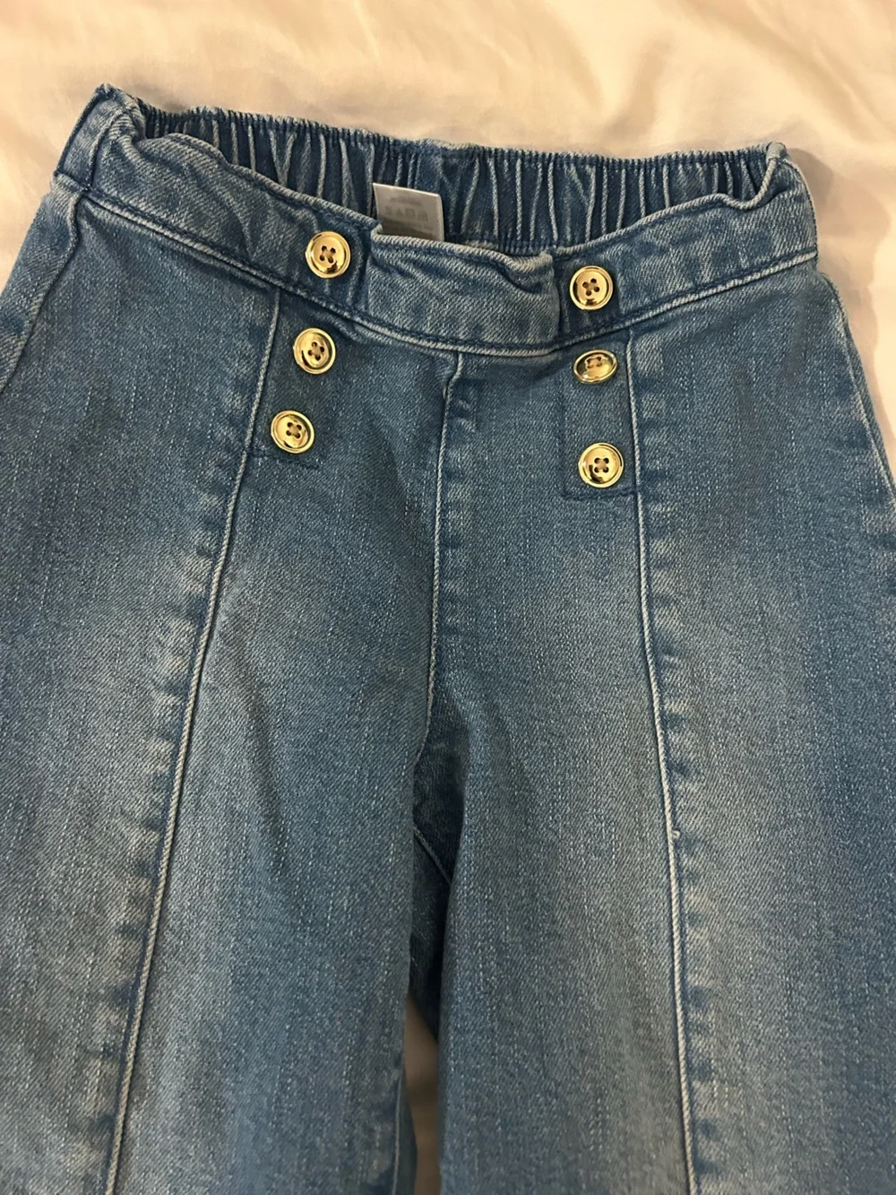 Gymboree Mid Wash Girls Cropped Jeans with Gold Button Detail